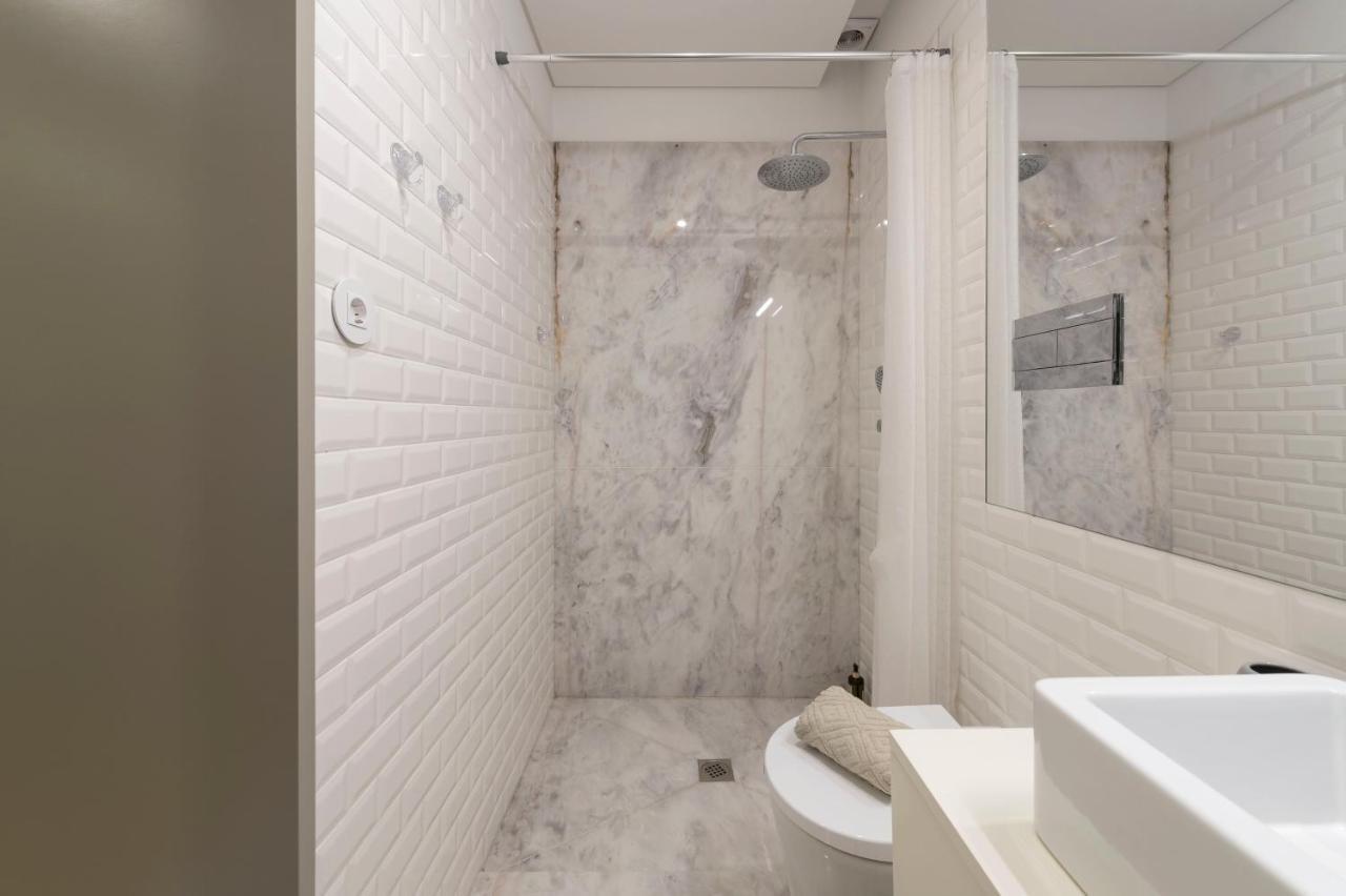 Lovelystay - Stylish Central By Bolhao Market Oporto